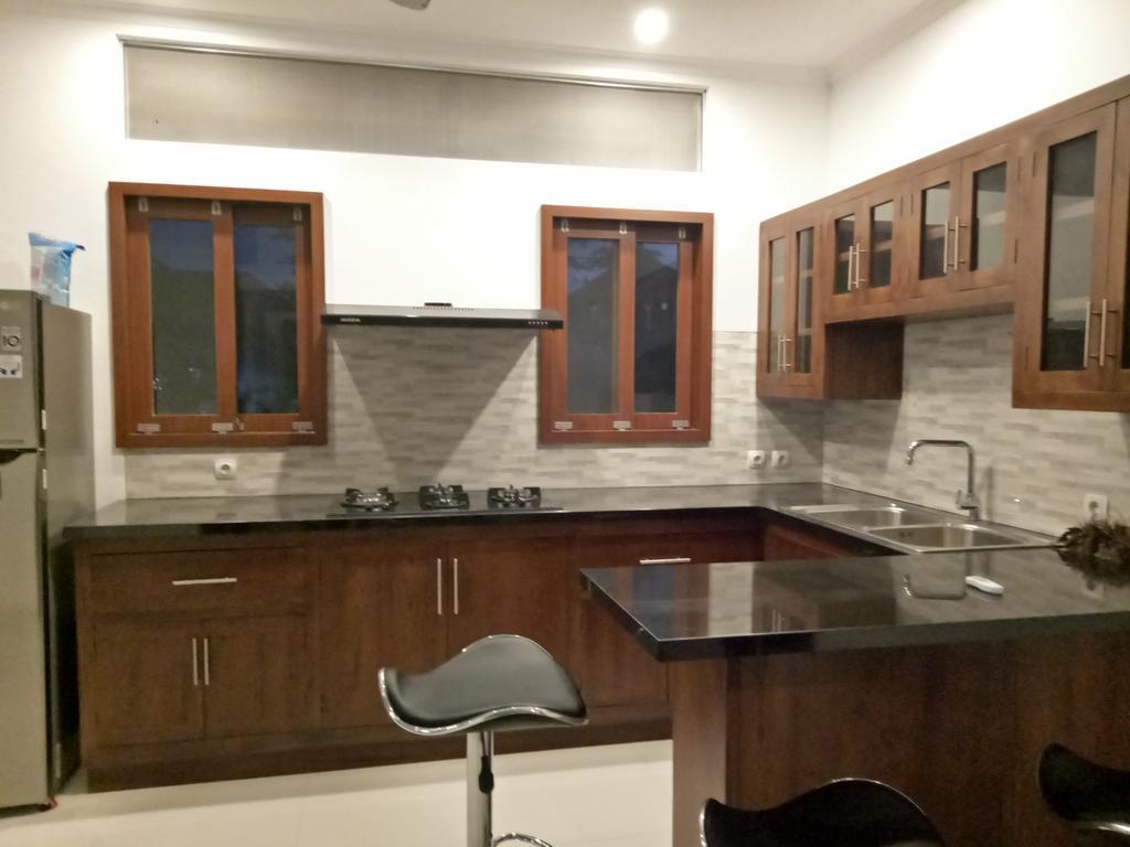 Legong Guesthouse Ubud  Bagian luar foto